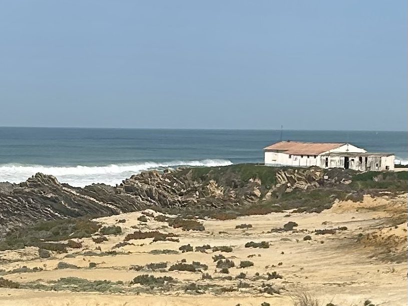 Ein Haus am Rande der Klippen - Porta da Ilha 