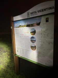 Start zum Fishermen's Trail am Strand von Sao Torpes